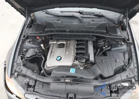 2006 BMW 325Xi z USA, uszkodzony, nr VIN WBAVD13566KV13299